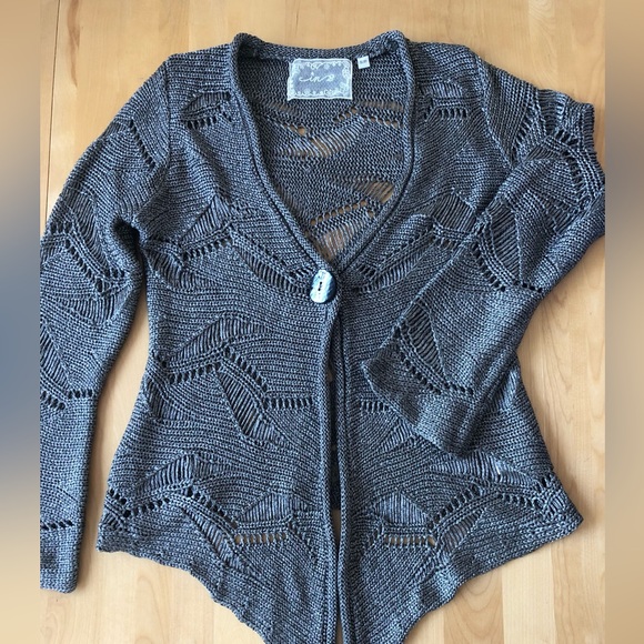 Knit sweater - Picture 1 of 6